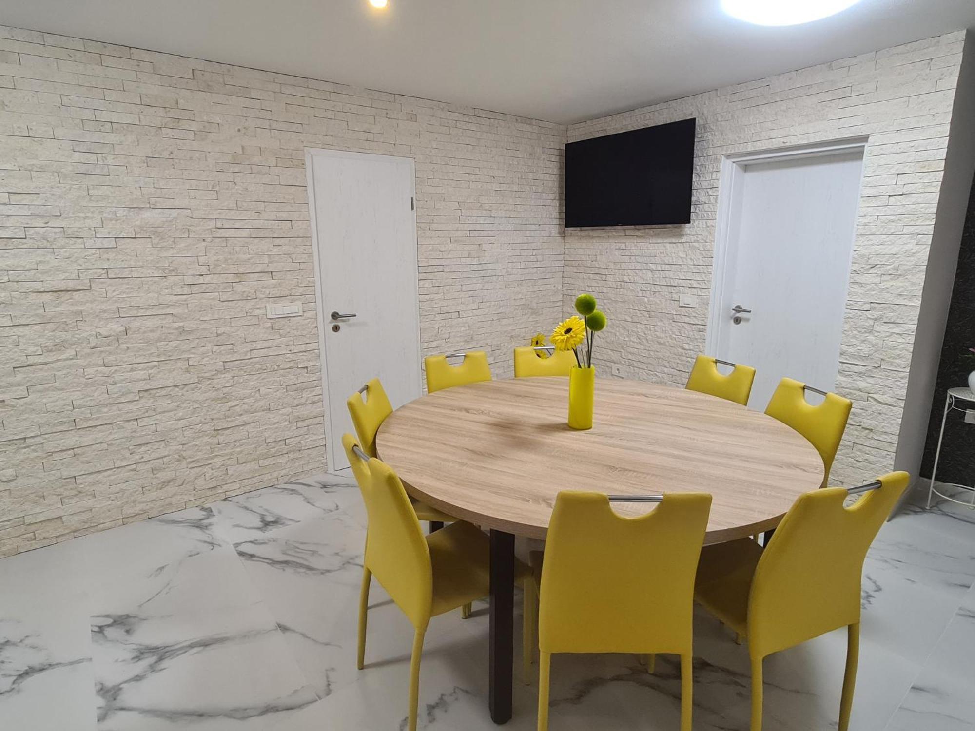 Apartments Julijana 2 プリヴラカ エクステリア 写真